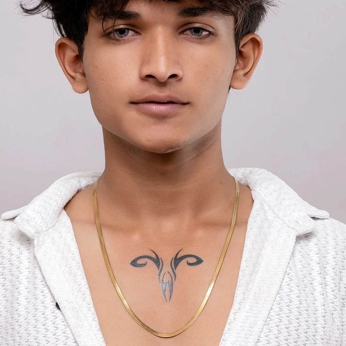 Chain & Tattoo Showcase